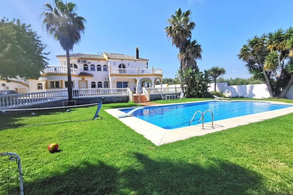 Villa Grande Piscine 5 Min De La Mer Малага Екстер'єр фото
